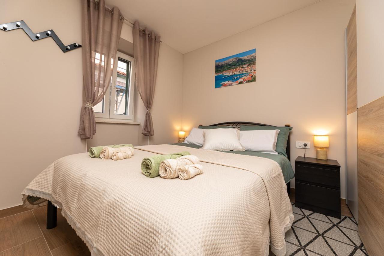 Apartments Neptun Башка Екстер'єр фото